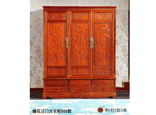 緬花三門大衣柜B06款